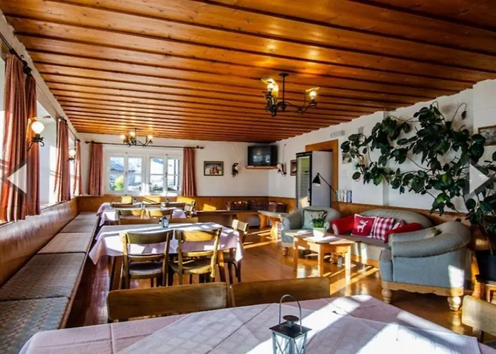 Dreilaender Guest house Galtuer